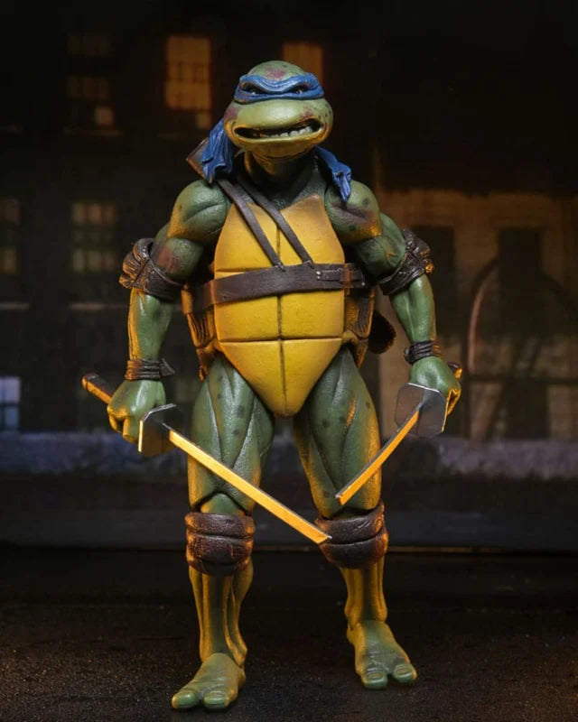 Neca Teenage Mutant Ninja Turtles (1990 Movie) Roof Top Battle Shredder vs Leo