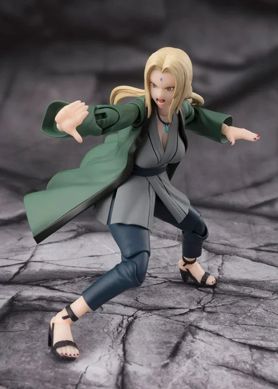 S.H. Figuarts Naruto Tsunade The legendary Medical Ninja