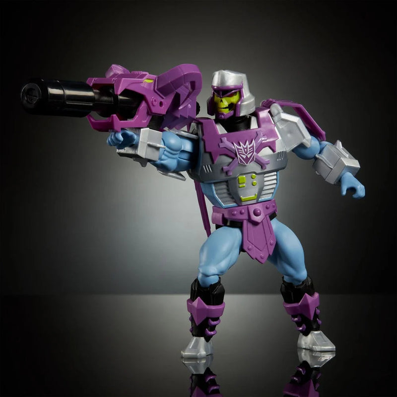 Les Maîtres de l'Univers x Transformers Armure de Megatron Skeletor