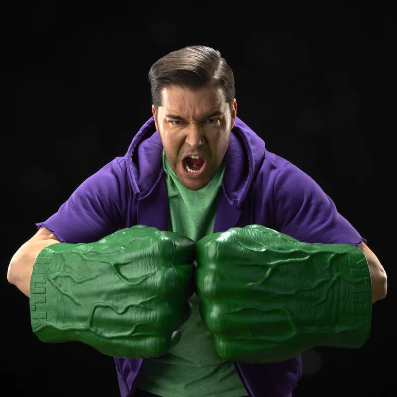 G2053 Marvel Legends Series Incredible Hulk Premium Roleplay Fists with Smash 'N Bash