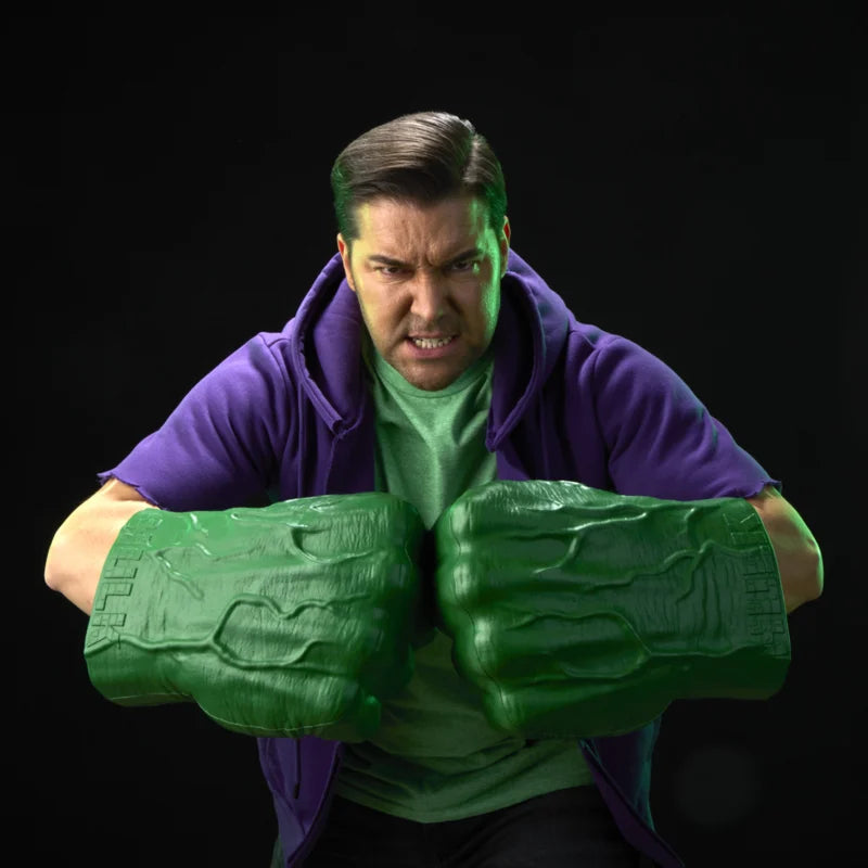 G2053 Marvel Legends Series Incredible Hulk Premium Roleplay Fists with Smash 'N Bash