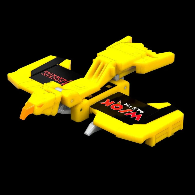 G2785 Stranger Things x Transformers Freakwency et 8-Trax