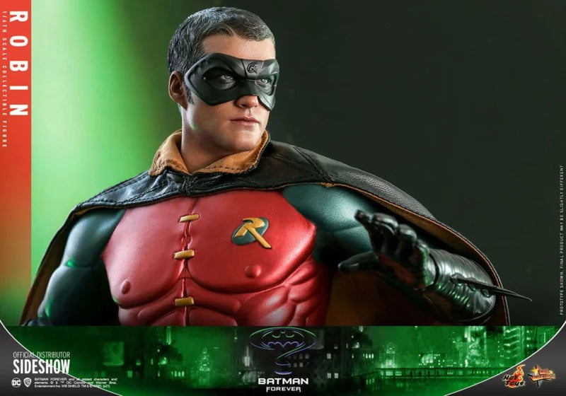 HOT904951 Batman Forever MM 1/6 Robin