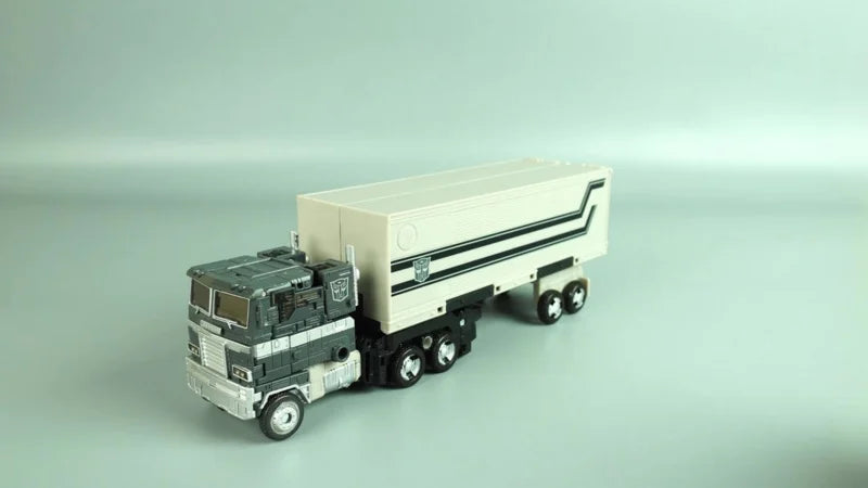 Hasbro WFC-E Optimus Prime Modo Sueño