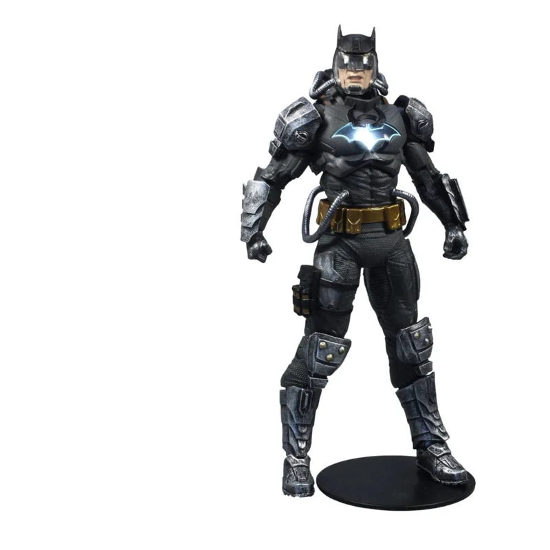 McFarlane Toys DC Multiverse Figura de Acción Batman Traje Hazmat Gold Label con Símbolo de Batman Iluminado
