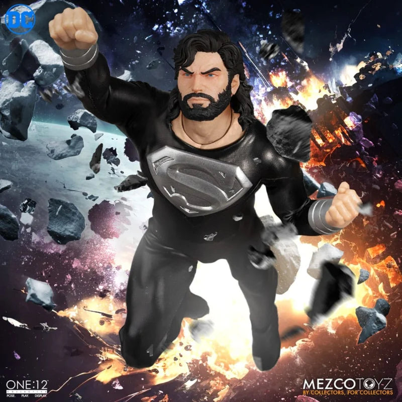 Mezco DC Comics Superman 1/12 (Édition Costume de récupération)