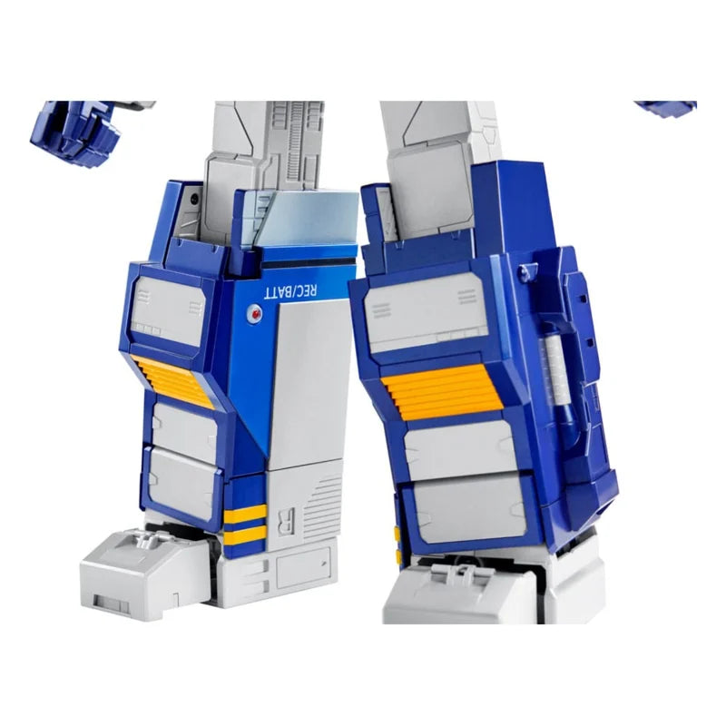 Robosen Transformers Soundwave G1 Flagship