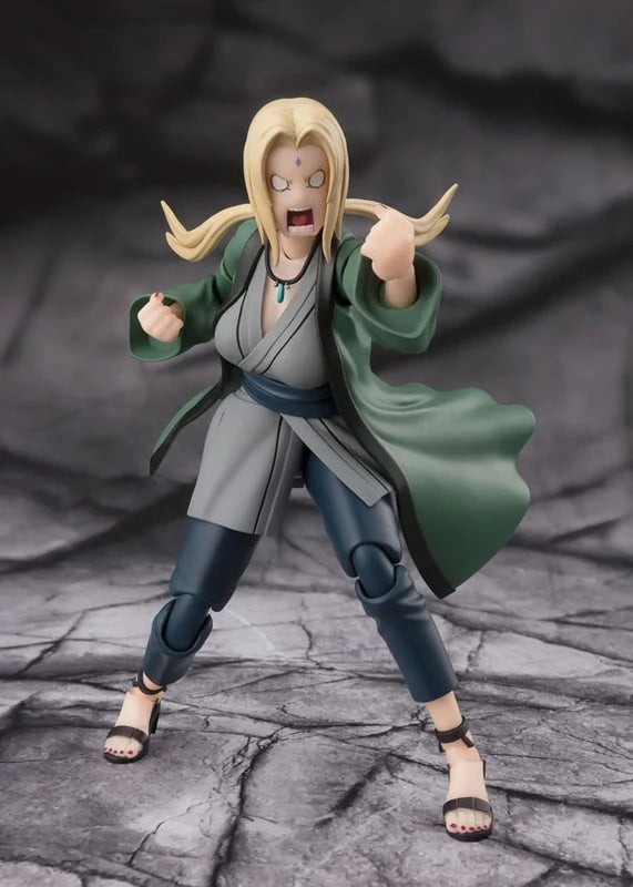 S.H. Figuarts Naruto Tsunade The legendary Medical Ninja
