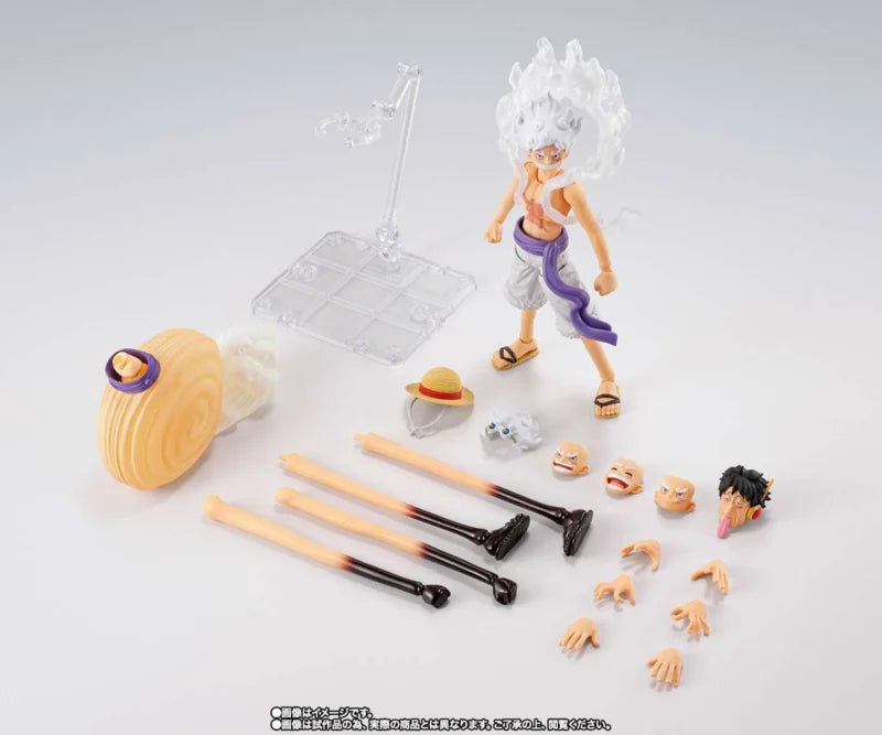 S.H. Figuarts One Piece Monkey D. Luffy Gear 5 Future Island Egghead
