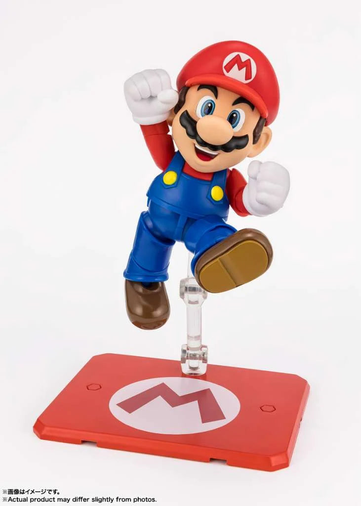 S.H. Figuarts Super Mario Mario