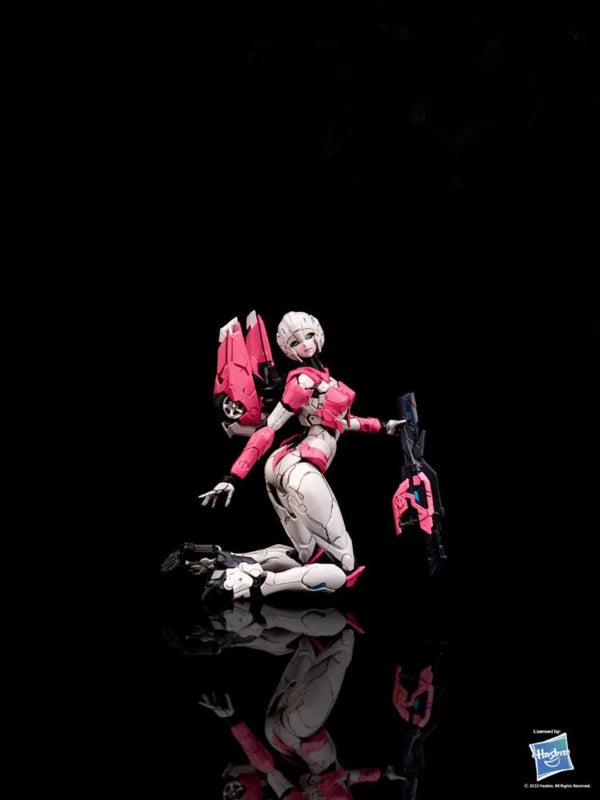 Kit de modelo de plástico Transformers Furai Model Arcee