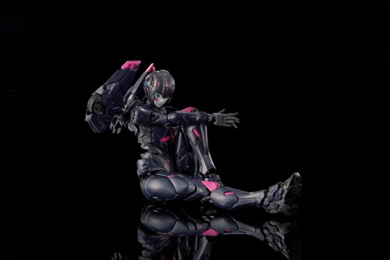 Transformers Furai Model Kit de modelo de plástico Black Arcee